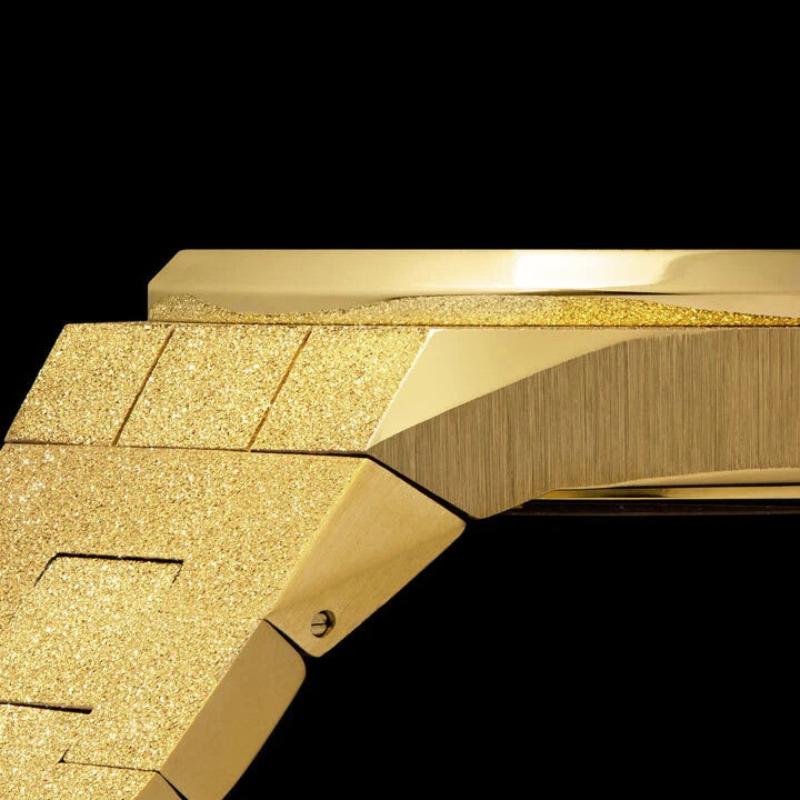 BRACELET DE MONTRE EN ACIER GIVRÉ OR